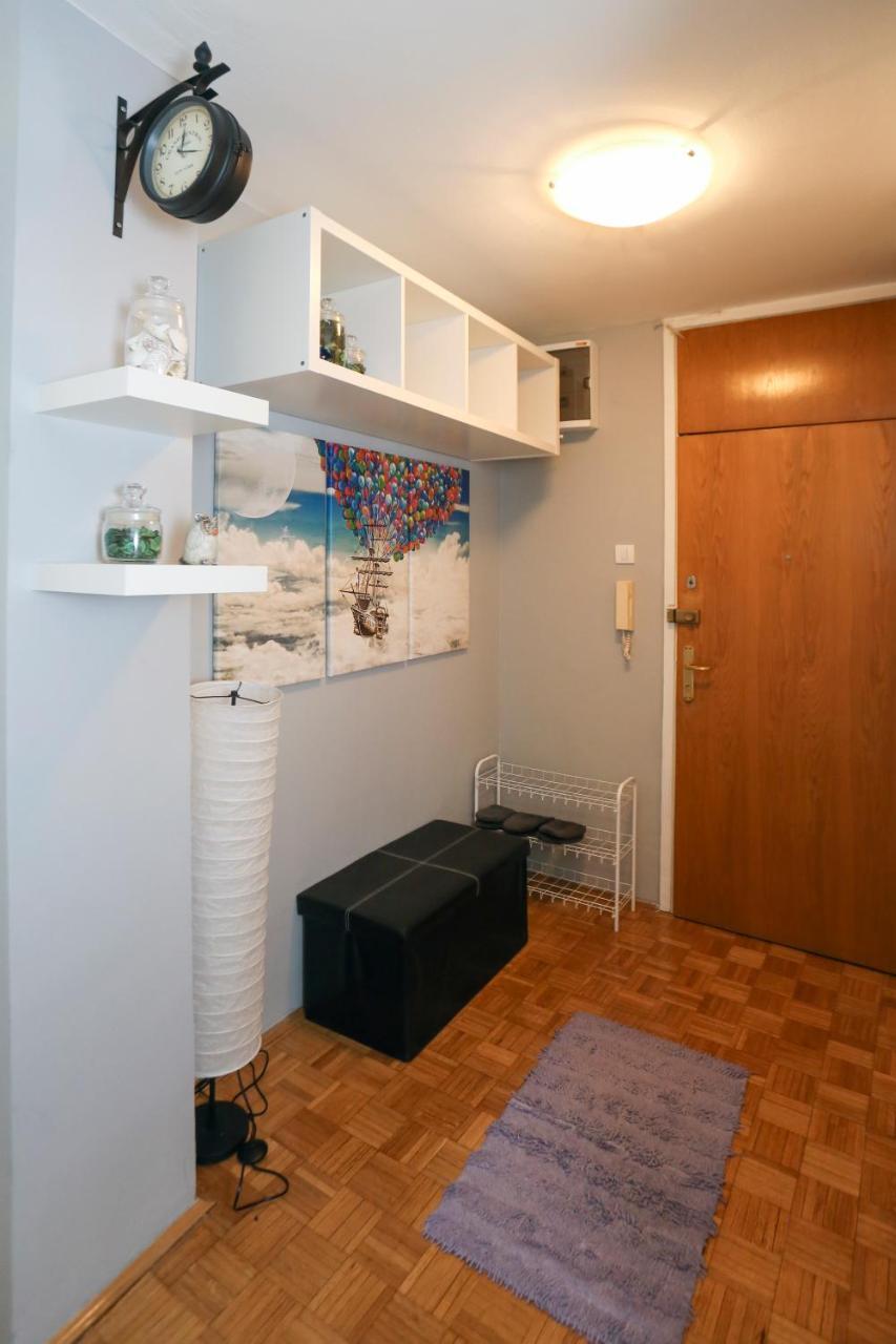 Modern Apartment With Free Parking Novi Sad Luaran gambar